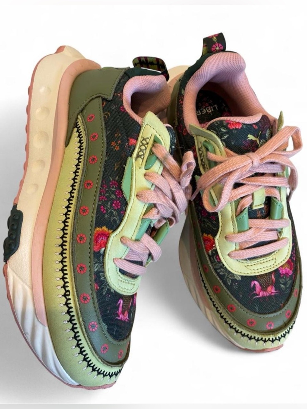 Puma x Liberty Women's Wild Rider 2 sneakers size 6.5
